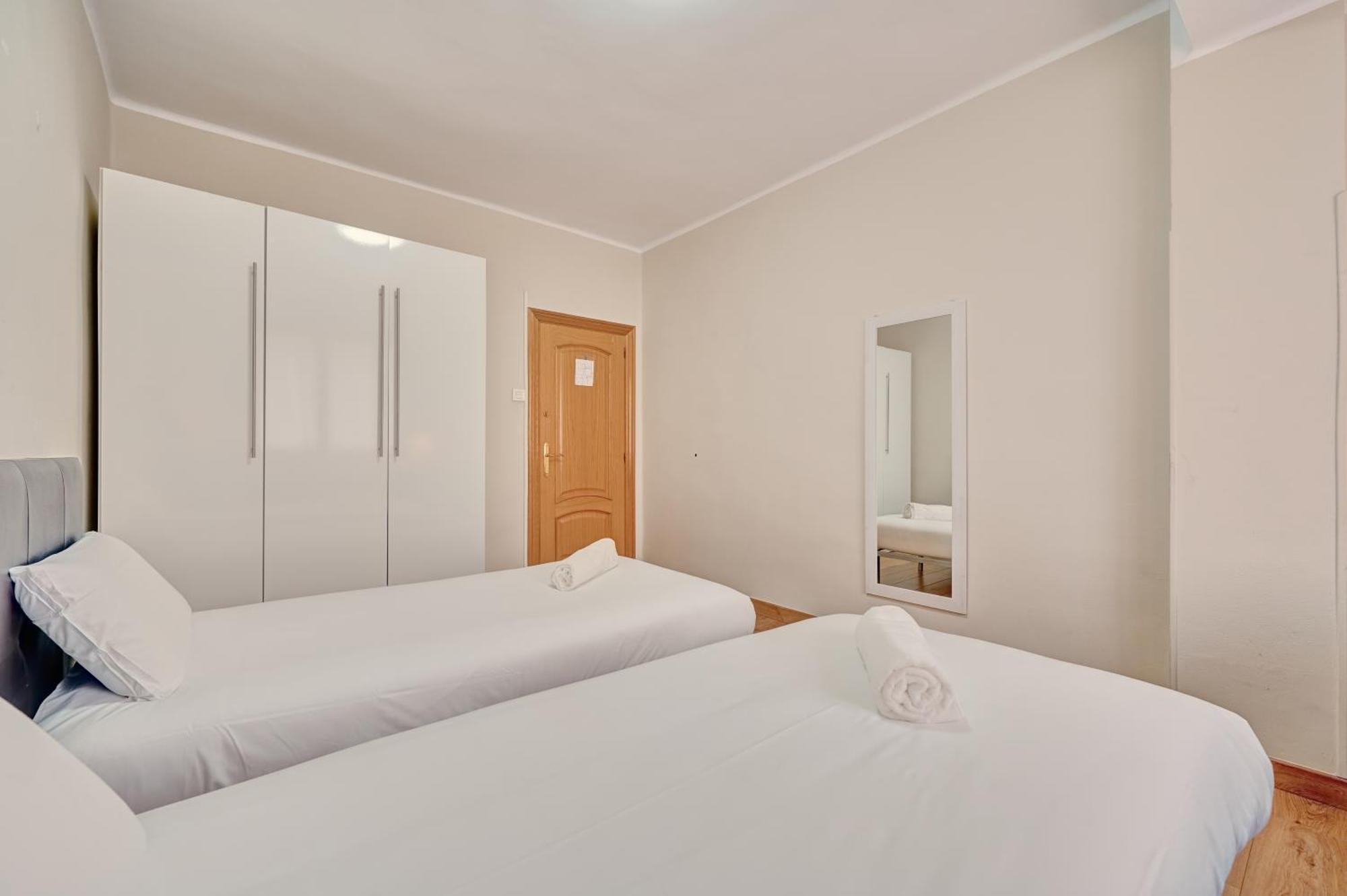 Monasterio By Clabao Apartment Pamplona Exterior foto